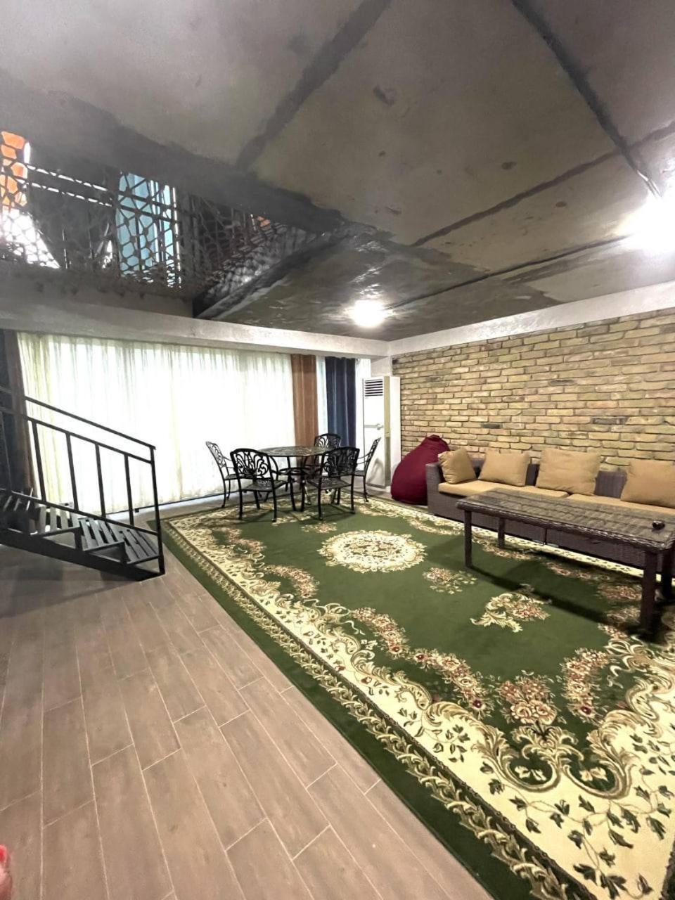 Local Hotel Tashkent Exterior photo